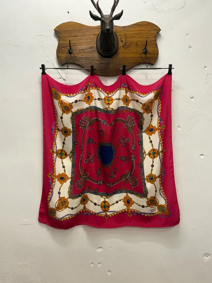 PARIS Hermes Silk Scarf