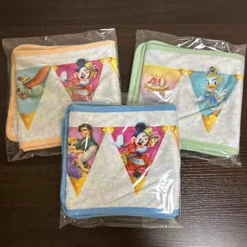 [ 미개봉 새상품 ] 도쿄 디즈니 리조트 40주년 기념 플리스 머플러