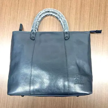 가죽 토트백 수염 로고