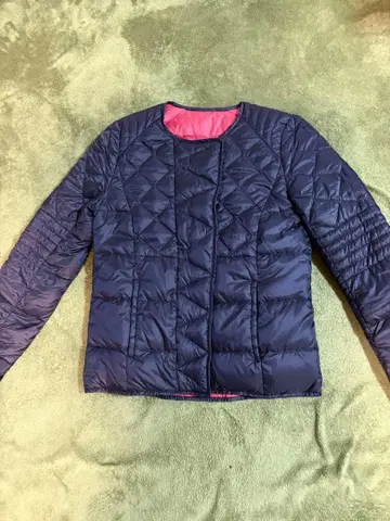 콩트와르 데코토니에 리버서블 다운 자켓 블랙 x 빨간색 라이트 다운