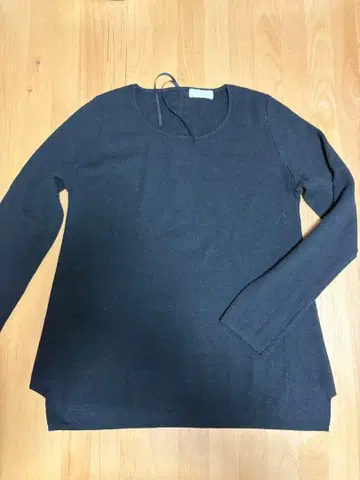 Bon Sens 블랙 스웨터 40