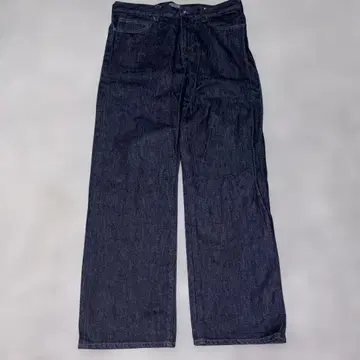 유니클로 JWA 스트레이트 데님