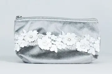 새상품 근택 레이스 그레이 벨벳 파우치 레이스 장식