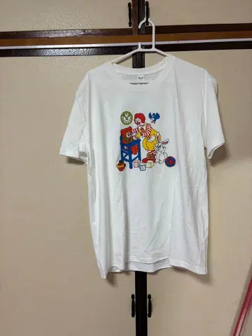 맥도날드 T셔츠