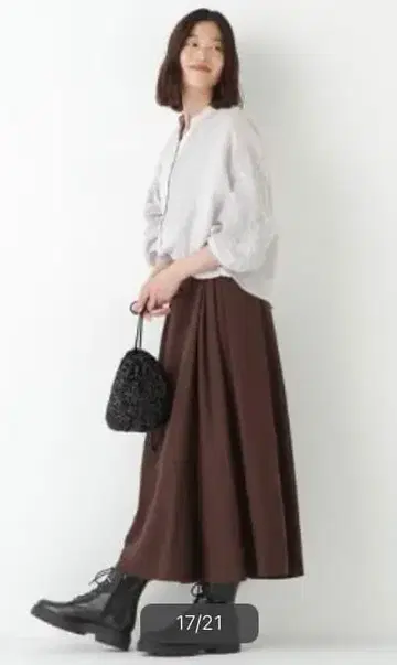 [ 새상품 택 포함 ] HUMAN WOWAN 스커트 브라운 브라운