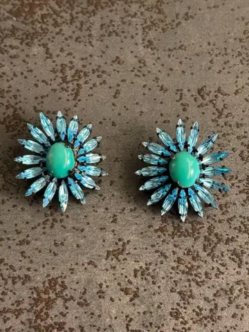 [빈티지] 꽃 모양 귀찌