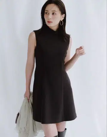 anuans 컷 조젯 미니 원피스 BROWN