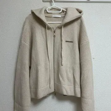 Chico 후드 리브 니트 아우터