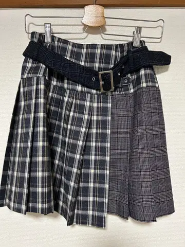 레이디 아젤 체크 무늬 플리츠 스커트 S 사이즈 벨트 포함