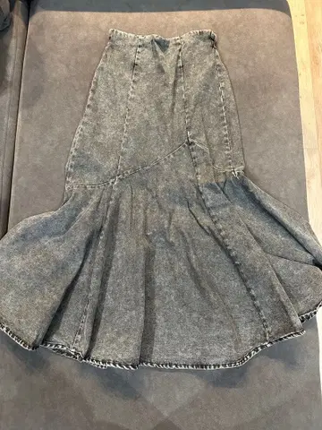 올리브 데 올리브 플레어 스커트