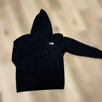 THE NORTH FACE 블랙 후드 부착 후드티