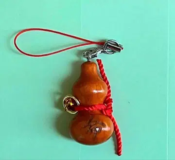 지그재그 명명 효탄 방울