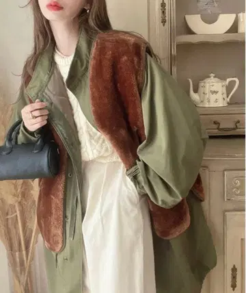 [ meg 콜라보 ] 퍼 베스트 포함 멀티 WAY 모즈 코트