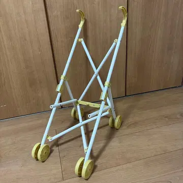 인형 배기 완구 쓰리코인즈