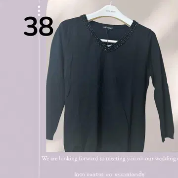 23X 블랙 V넥 니트 38