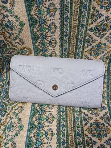 마이클코어스 장지갑