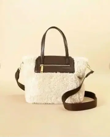 사만다 타바사(Samantha Thavasa)의 에코 퍼 토트백