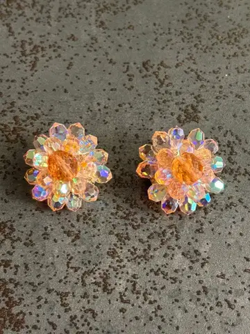 오렌지 꽃 모양 비즈 귀찌