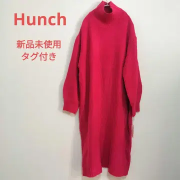 한정 가격! Hunch() 택 포함 미사용 새상품 하이넥 니트 원피스