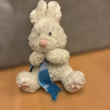 수지스 수 토끼 봉제 인형 파란 머플러