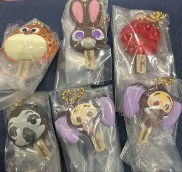 주토피아 아이스캔디 참 가챠가챠