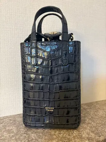 사만사 타바사 블랙 크로커다일풍 토트백