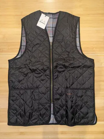 미사용 새상품 바버 정품 퀼팅 라이너 블랙 42