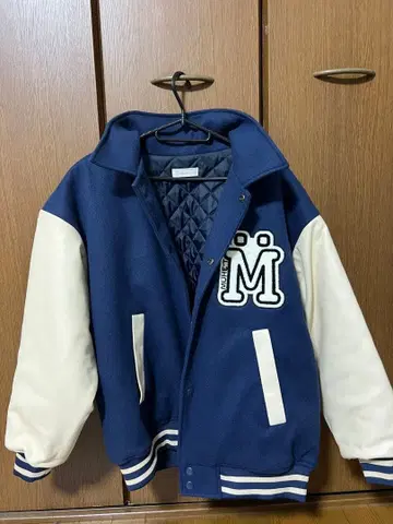 [ MUHET / 뮤에타 ] 바시티 자켓