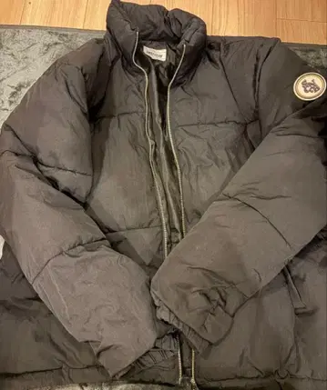 SNAP CLUB 블랙 다운 자켓