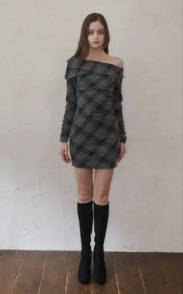 yilon 원 숄더 체크 미니 원피스