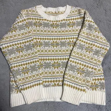 페어아일 패턴 니트 스웨터 긴팔