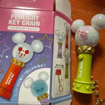 디즈니 스토어 시크릿 키체인 응원봉 그린 닉