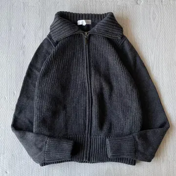 컨디션 최상 자유구 울 하프 지퍼 니트 차콜 그레이 사이즈 40