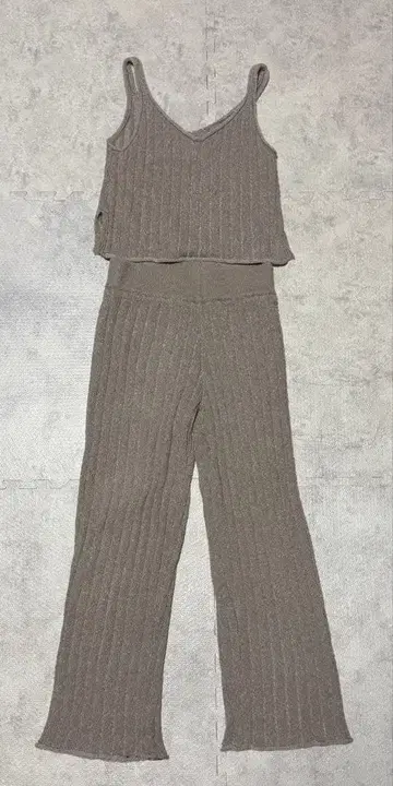 브라운 리브 편직 셋업