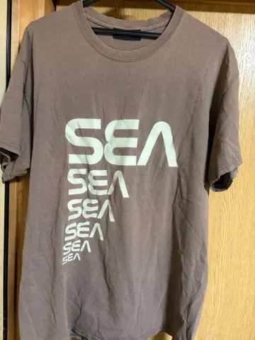 WIND AND SEA 브라운 T셔츠
