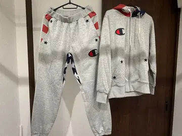 [ champion ] 맨투맨 셋업 미국 국기 패턴