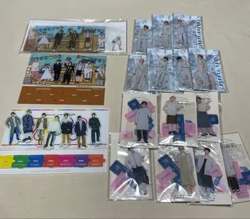 WEST. 아크릴 스탠드 묶음 판매