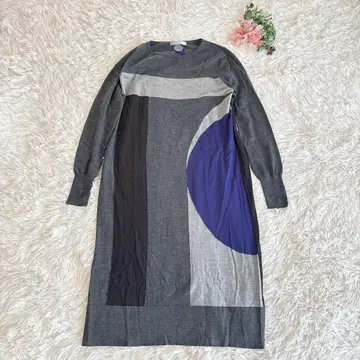 더마 컬렉션 원피스 그레이 모 100% 배색 디자인 니트 긴팔