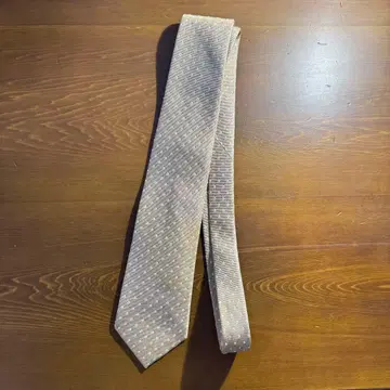 FIORIO 실크 넥타이 골드 베이지 도트 무늬