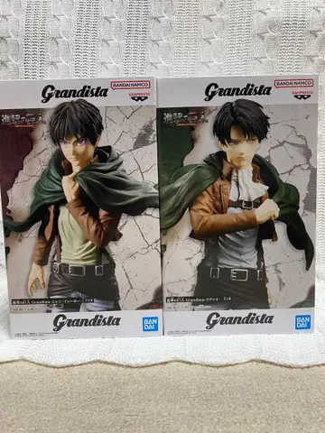 진격의 거인 Grandista 엘렌 & 리바이 피규어