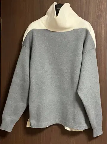 CABaN 니트 하이넥 스웨터