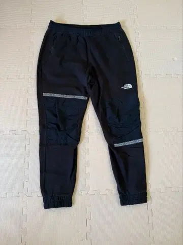 THE NORTH FACE 블랙 조거 팬츠