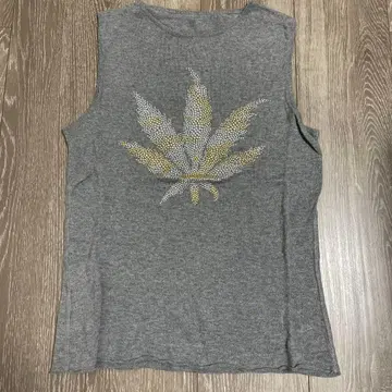 루시앙페라피네 슬리브리스 니트