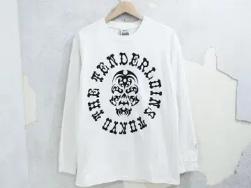 TENDERLOIN L/S TEE BS 롱티 보르네오 스컬