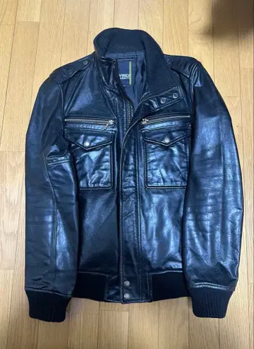 AVIREX VARSITY 가죽 자켓 L 사이즈 블랙