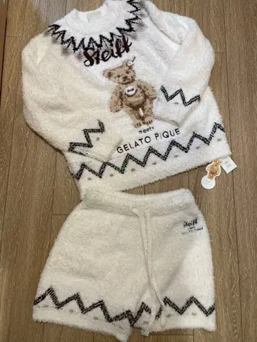 젤라또피케 [ Steiff ] James 페어아일 JQD 세트