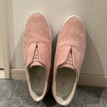 HUF 핑크 슬립온 Dylan 모델