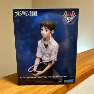 에반게리온 이카리 신지 피규어