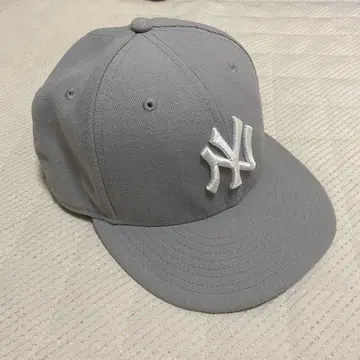 뉴욕 양키스 그레이 캡 7 3/8