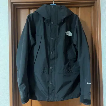 THE NORTH FACE 마운틴 라이트 자켓 NP62450 블랙 M